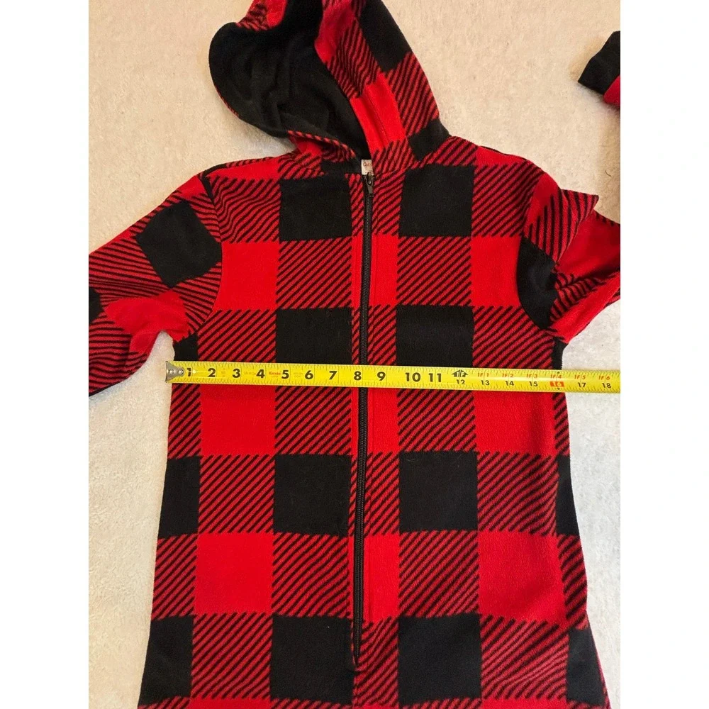 Cat & Jack Boys Red Black Buffalo Plaid Fleece Hooded‎ One Piece Pajamas Size 12